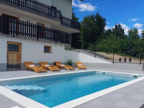 Holiday Home Kozji Vrh with Sauna and Views