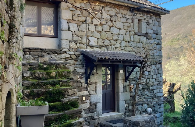 Holiday Home 'La Maisonnette' with Mountain View