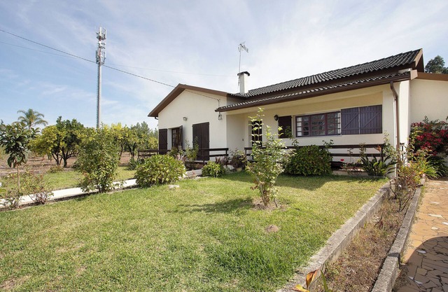 Holiday Home 'Mita's Country House' with Private Terrace, Balcony and Wi-Fi