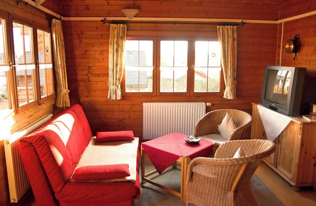 Holiday Home 'Pöttgen' with Shared Terrace, Private Garden and Wi-Fi