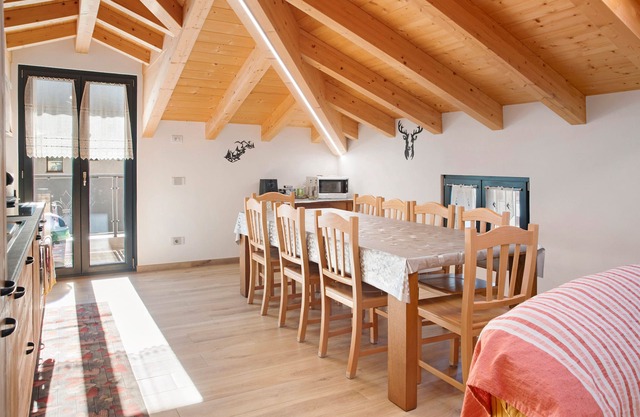 Holiday Home 'Sam Fiamet' with Mountain View, Shared Garden and Wi-Fi