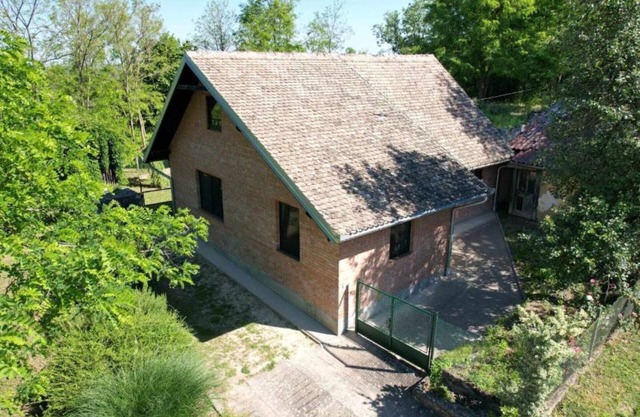 Holiday Home Saniv - Holiday Home