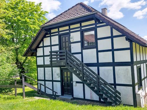 Holiday Home Sternberg 225-227 Ganzes Haus by Interhome