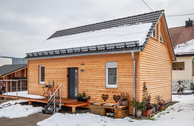 Holiday Home 'Tiny Time' with Private Terrace, Shared Garden and Wi-Fi