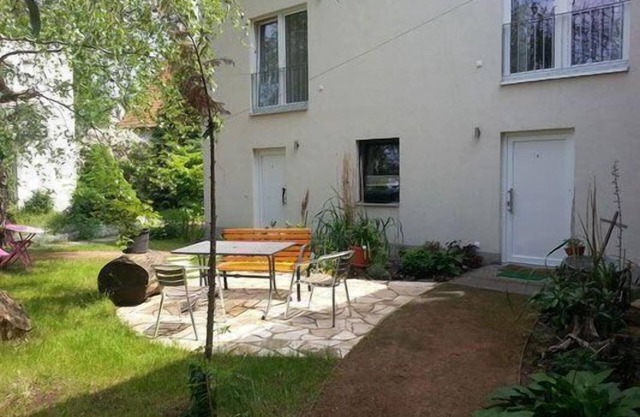 Holiday house Berlin for 1 - 5 persons with 2 bedrooms - Holiday apartment in one or multi-family ho