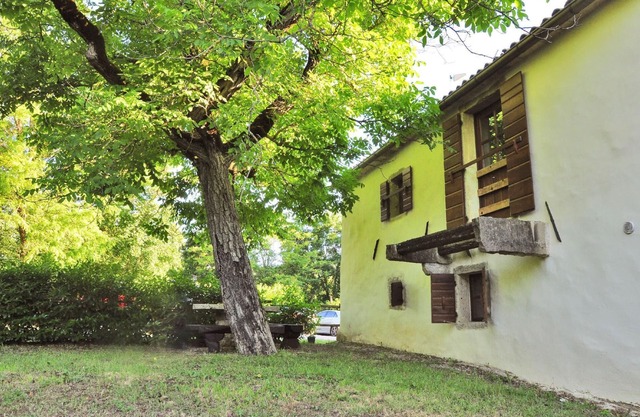 Holiday house Buzet for 1 - 3 persons with 1 bedroom - Casa Rural