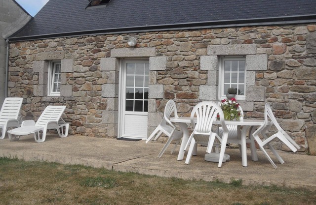 Holiday house Cléden Cap Sizun for 1 - 4 persons with 2 bedrooms - Holiday house