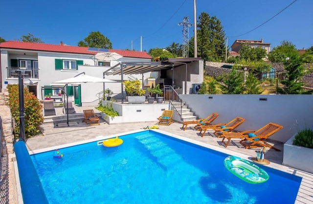 Holiday house for 9 persons approx. 160 qm in Hreljin, Kvarner Bay (Primorje-Gorski County)