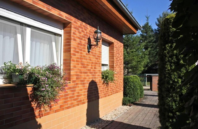 Holiday House in Alt-Schadow with Private Parking