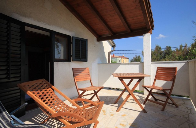 Holiday house with WiFi Stivan, Cres (K-7995)