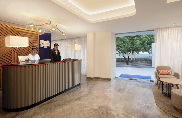 Holiday Inn Express Ahmdabad Prahlad Nagar by IHG