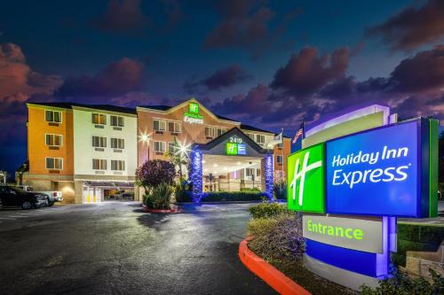 Holiday Inn Express Castro Valley - I-580 by IHG