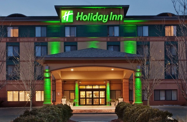 Holiday Inn Manchester Airport by IHG