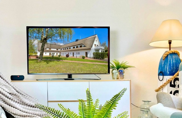 Holla die Boddenfee @Höfthus 68sqm own entrance thatched roof terrace sea view