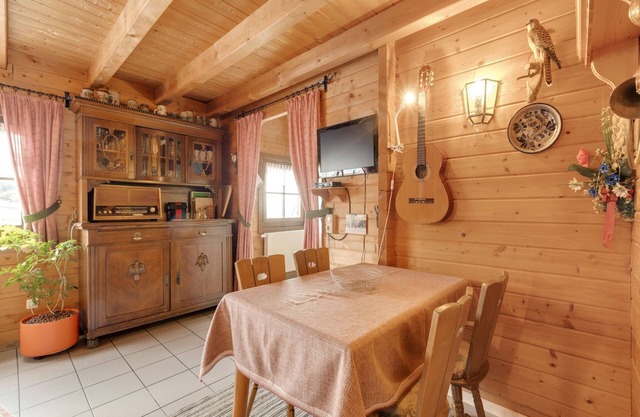 Holzferienhaus in Hinterrod mit Sauna