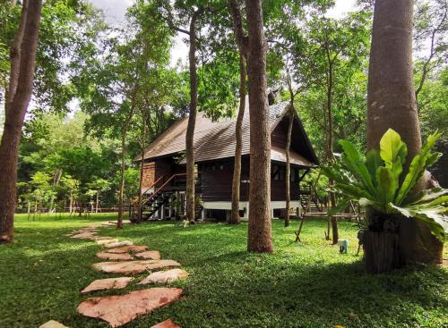 Hom Klin Paa หอมกลิ่นป่า