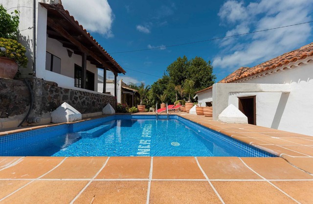 Homerez - Sea view apt in La Laguna