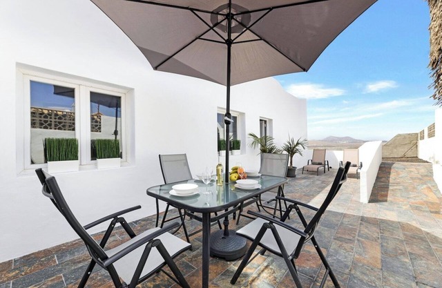 Home2Book Charming Apartment Teguise, Terrace