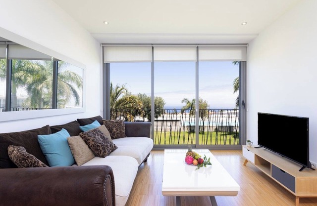 Home2Book Cozy Apt Santa Úrsula, Sea Views & Pool