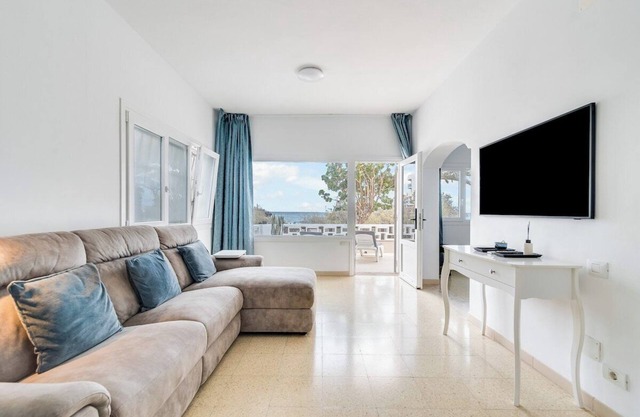 Home2Book Stunning Sea Front Apartment La Garita