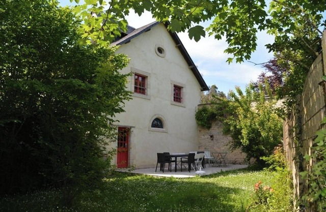 Homerez - House in Saint-Martin-des-Entrées