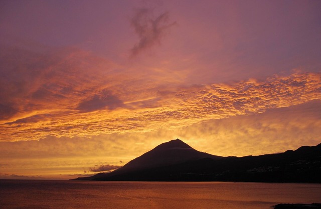 Homerez - Apt sea view, Lajes Do Pico