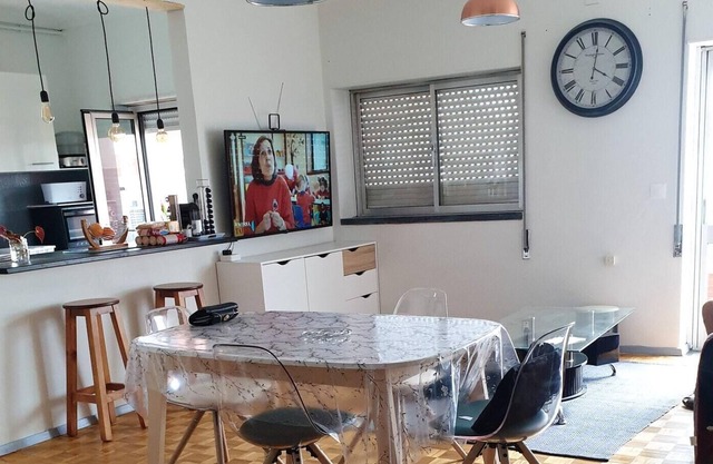 Homerez - Beautiful apartement for 4 ppl. with balcony at Pombal