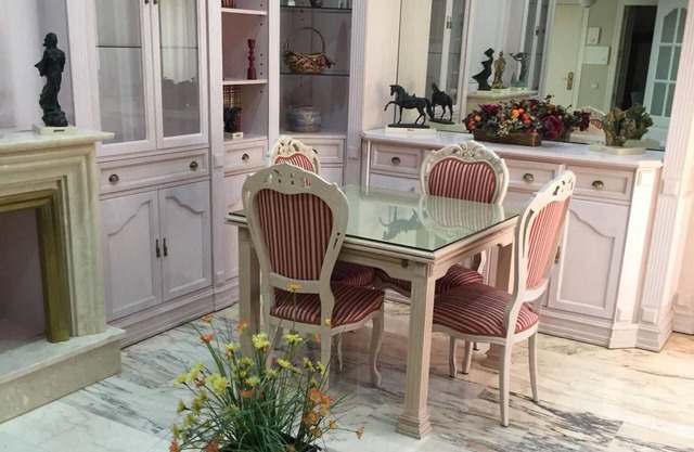 Homerez - Big apartement for 10 ppl. with shared pool and balcony at Córdoba