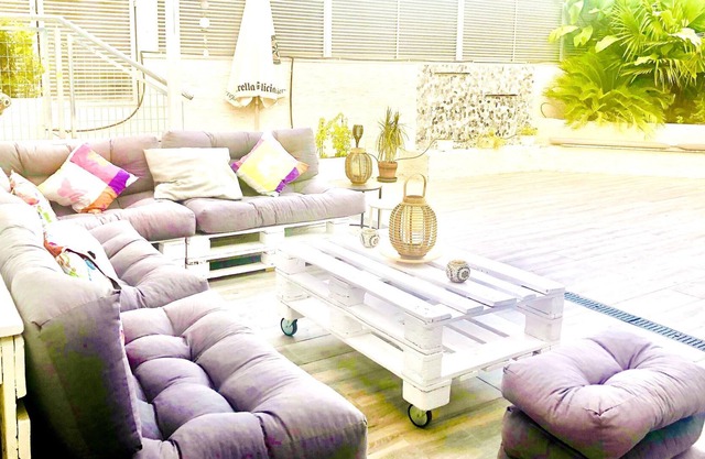 Homerez - Big house for 10 ppl. with garden at Rivas-Vaciamadrid