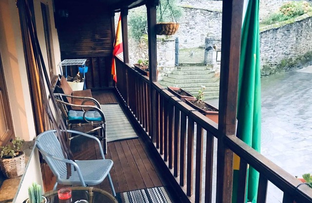 Homerez - Big house for 15 ppl. at Molinaseca