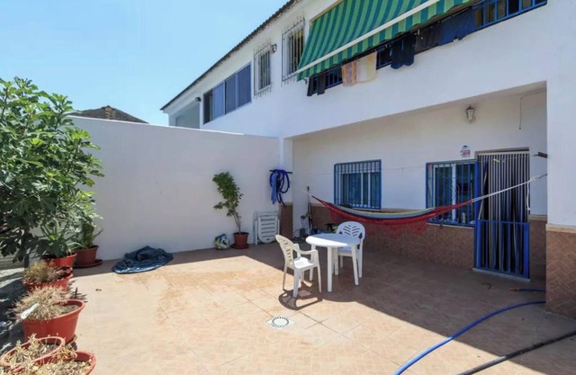 Homerez - Charming Apartment in Fuente Vaqueros 100 m²