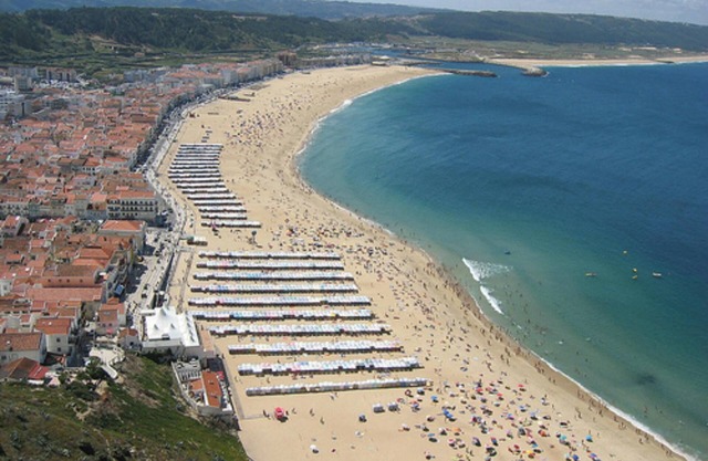 Homerez - Charming house in Alcobaça with mountain view