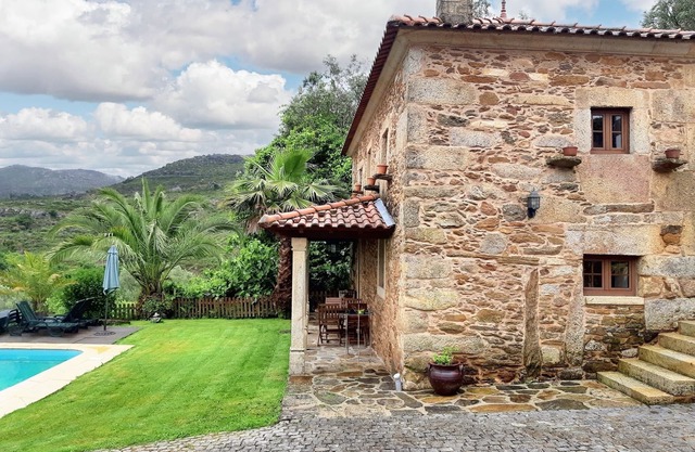 Homerez - Elegant Villa near Caminha with Private Pool