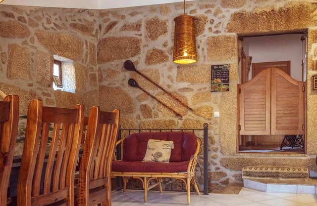 Homerez - House 2 km away from the beach for 6 ppl. at Fornos de Algodres