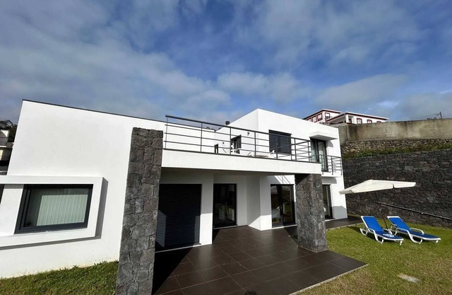 Homerez - House Angra do Heroísmo