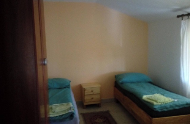 Homerez - Modern Apartment with Garden View in Belišće - 76 m²