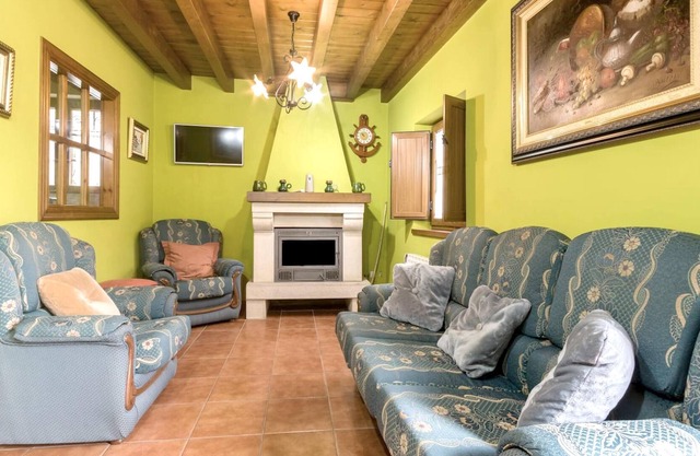 Homerez - Nice house With mountain view and terrace