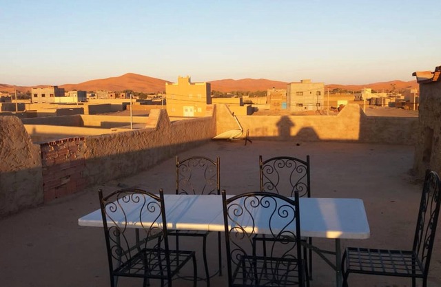 Homerez - Spacious house for 8 ppl. with terrace at Hassilabied