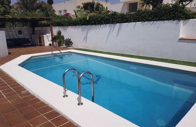 Homerez - Spacious House with Private Pool in Vera