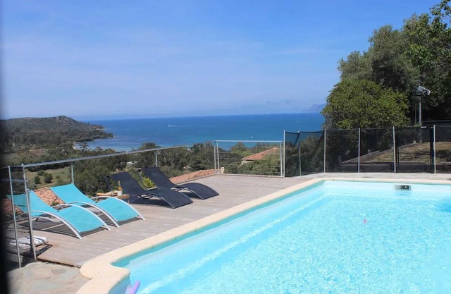 Homerez - Villa in Saint-Florent