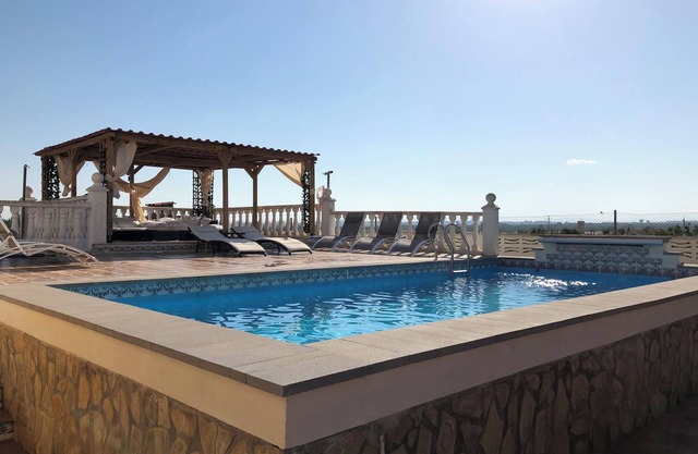 Homerez - Villa in Olocau with pool