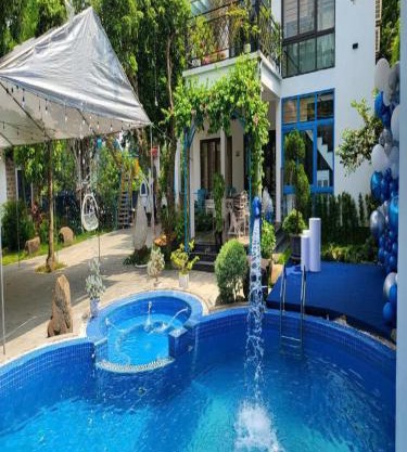 Homestay 8 phòng ngủ Bể bơi riêng- Hà Nội