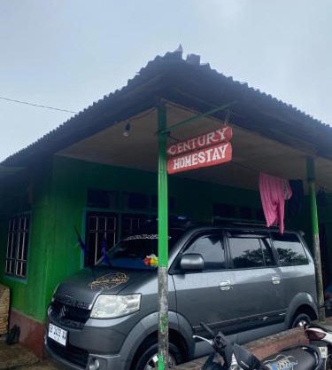 Homestay Century Moni Waturaka