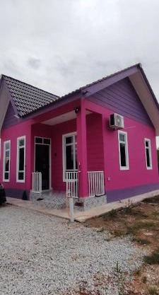 Homestay Cheq Ayoh Pantai Penarik Setiu