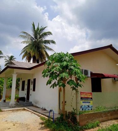 Homestay Idaman di Kuala Terengganu dengan 2 Bilik Aircond - Harga utk 1 rumah
