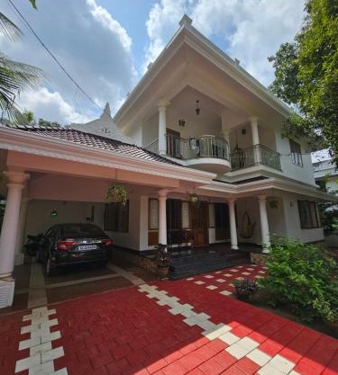 Homestay near Kochi Airport