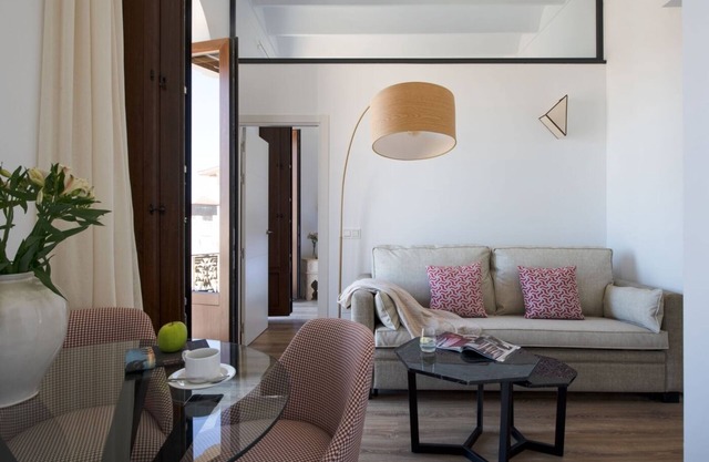 Hommyhome Coliseum 204