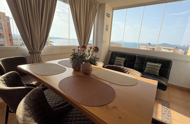 HondaMar Apartment with three sleepingrooms next to the beach