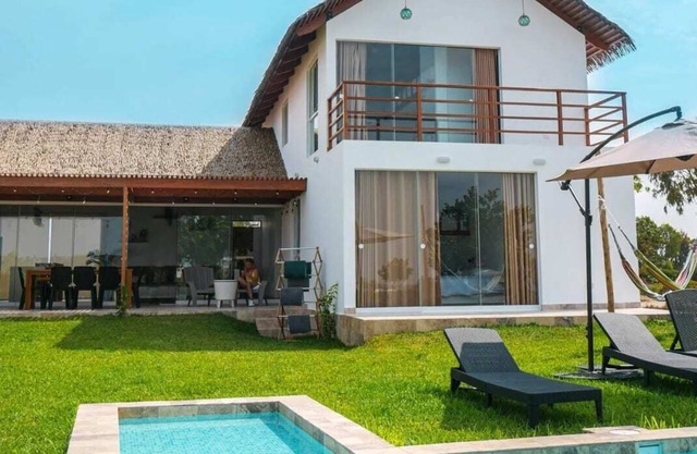 HOP Macao: Lagoon View & Beach Access