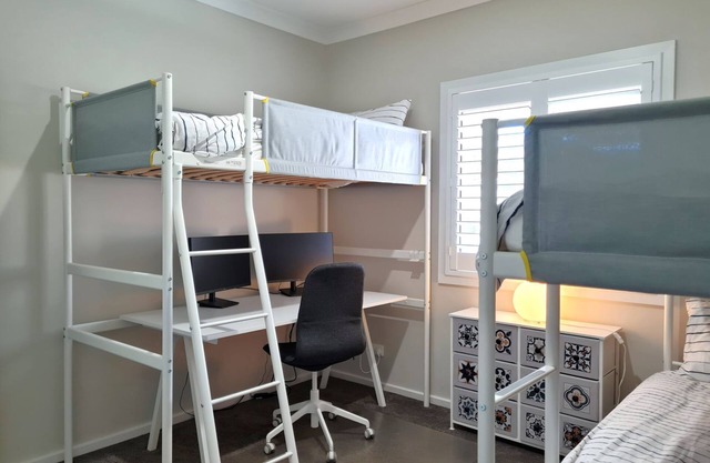 Horizons, Port Hughes